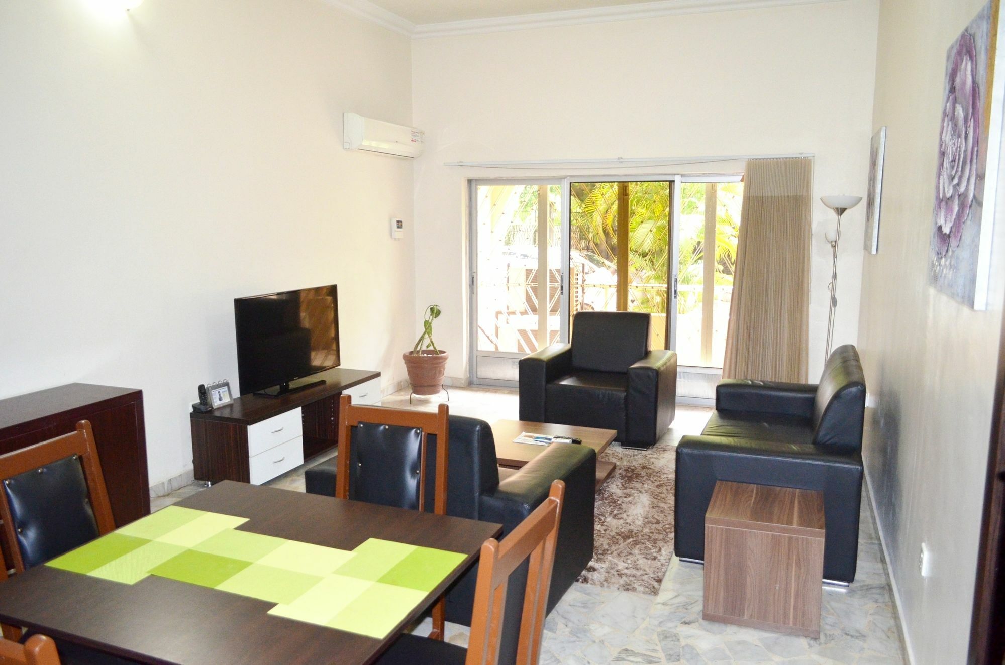 Peniel Apartments Абуджа Экстерьер фото